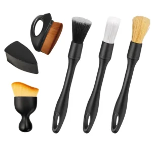 Set de 5 brosses de detailing intérieur voiture : soies noires, blanches et naturelles